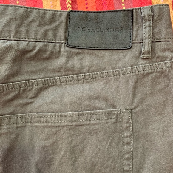 Selling a pair of Michael Kors Chino Pants - Picture 4 of 6